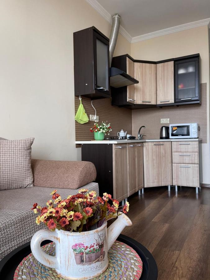 Nako Home Батуми Екстериор снимка